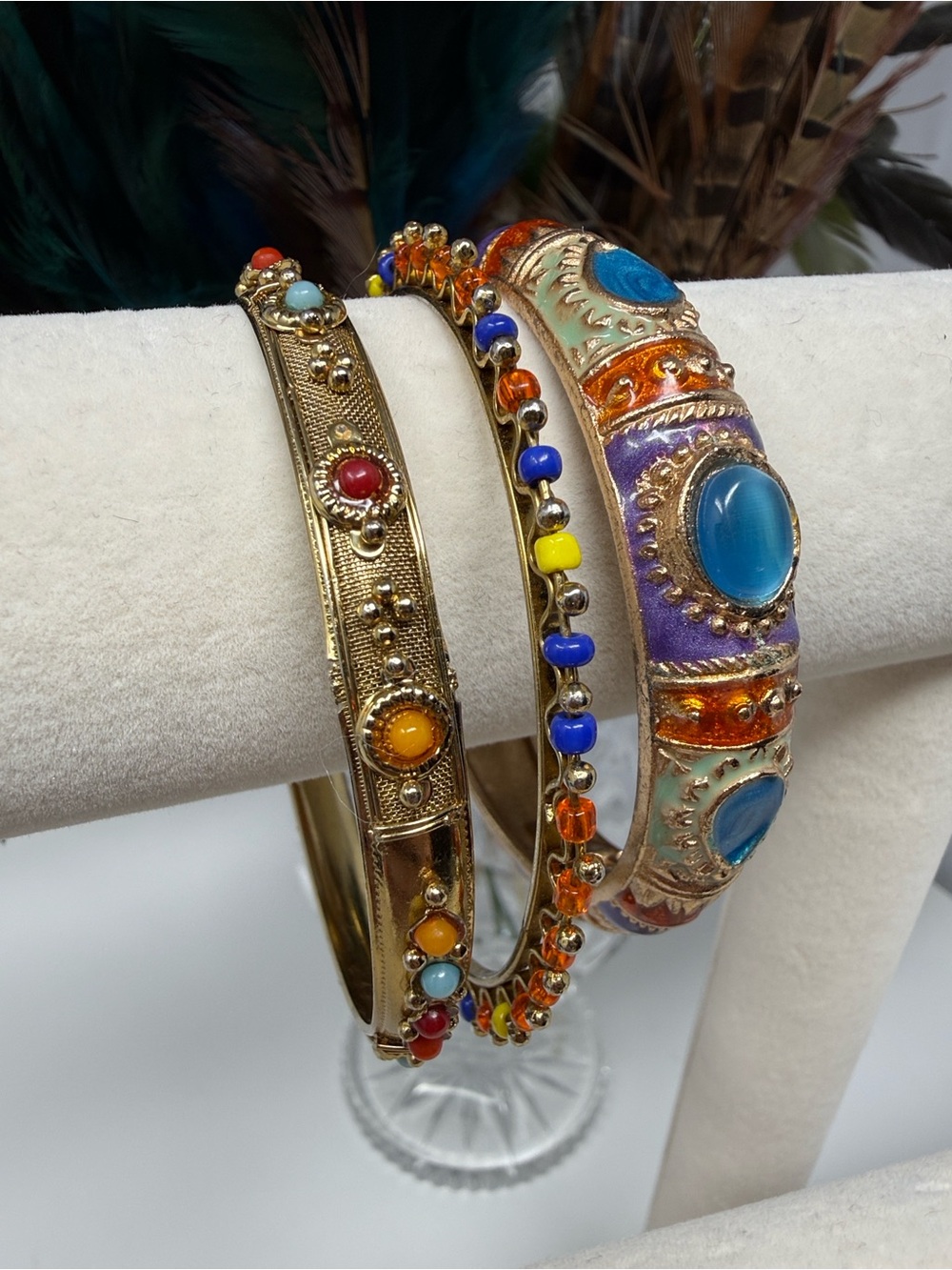 🚨SOLD🚨Women Gold Tone Bracelet Stack - Picture 9 of 9